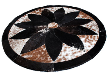 Decorative Flower Cowhide Rug