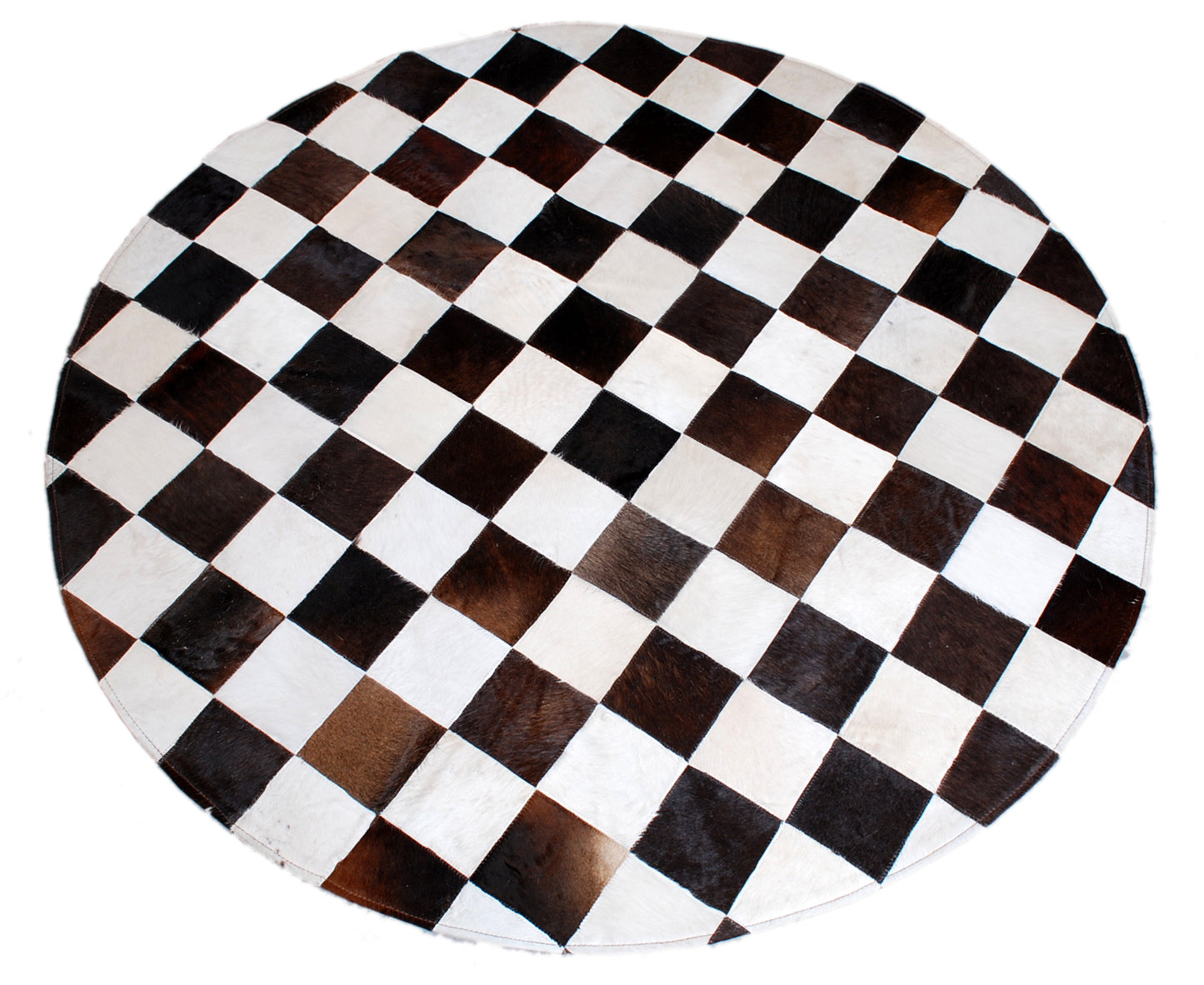 Handcrafted Round Cowhide Patchwork Rug – Black & White Checkered Design